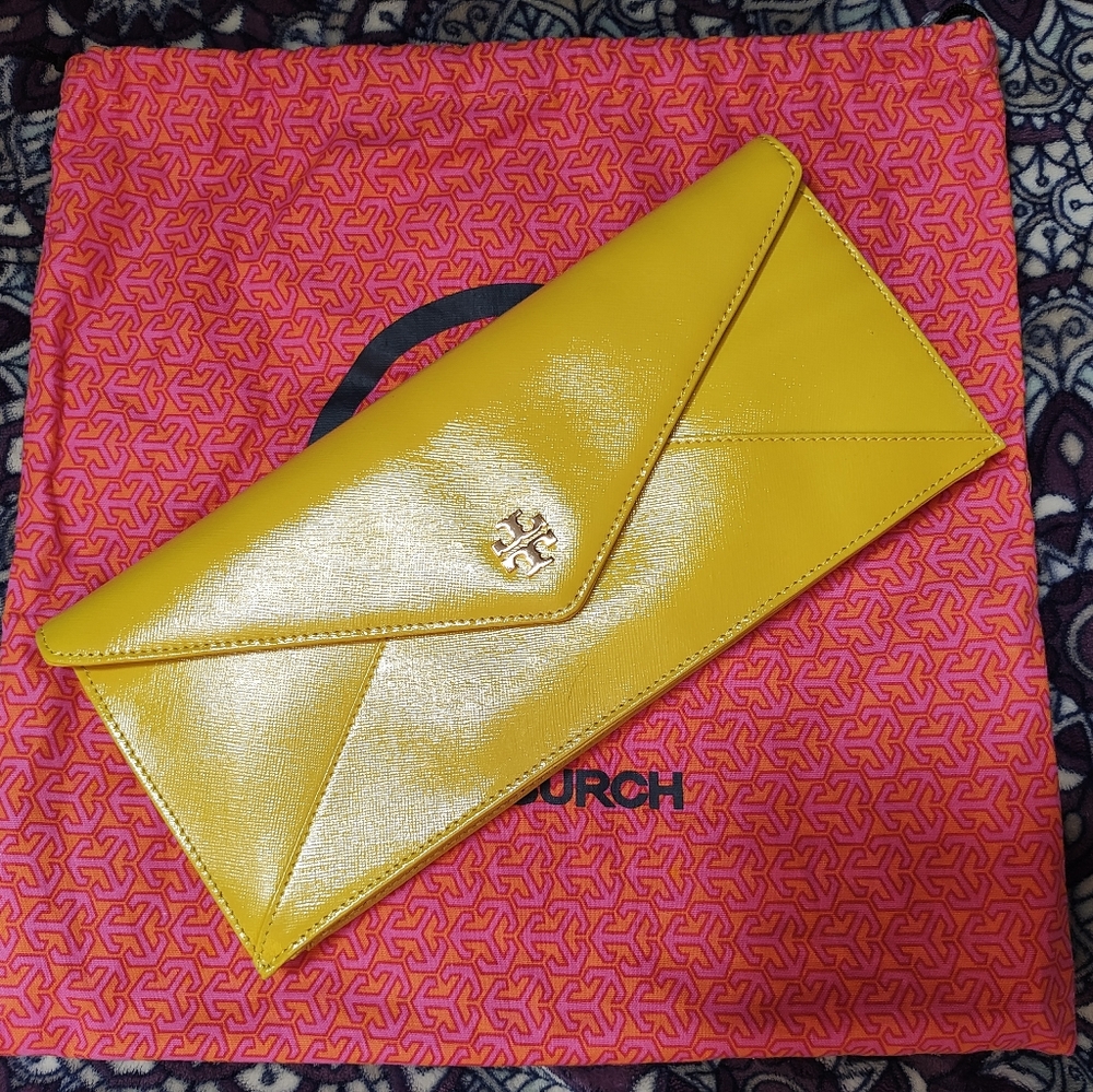 🌺🌺Tory Burch🌺🌺 Hawaii - Robinson Envelope Patent Leather Clutch